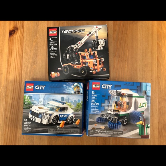 Lego Other - 2 LEGO CITY & 1 LEGO TECHNIC #s 60239 60249 42088